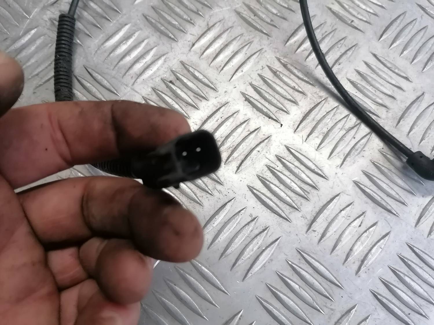 ABS devējs priekš OPEL INSIGNIA SPORTS TOURER 2013