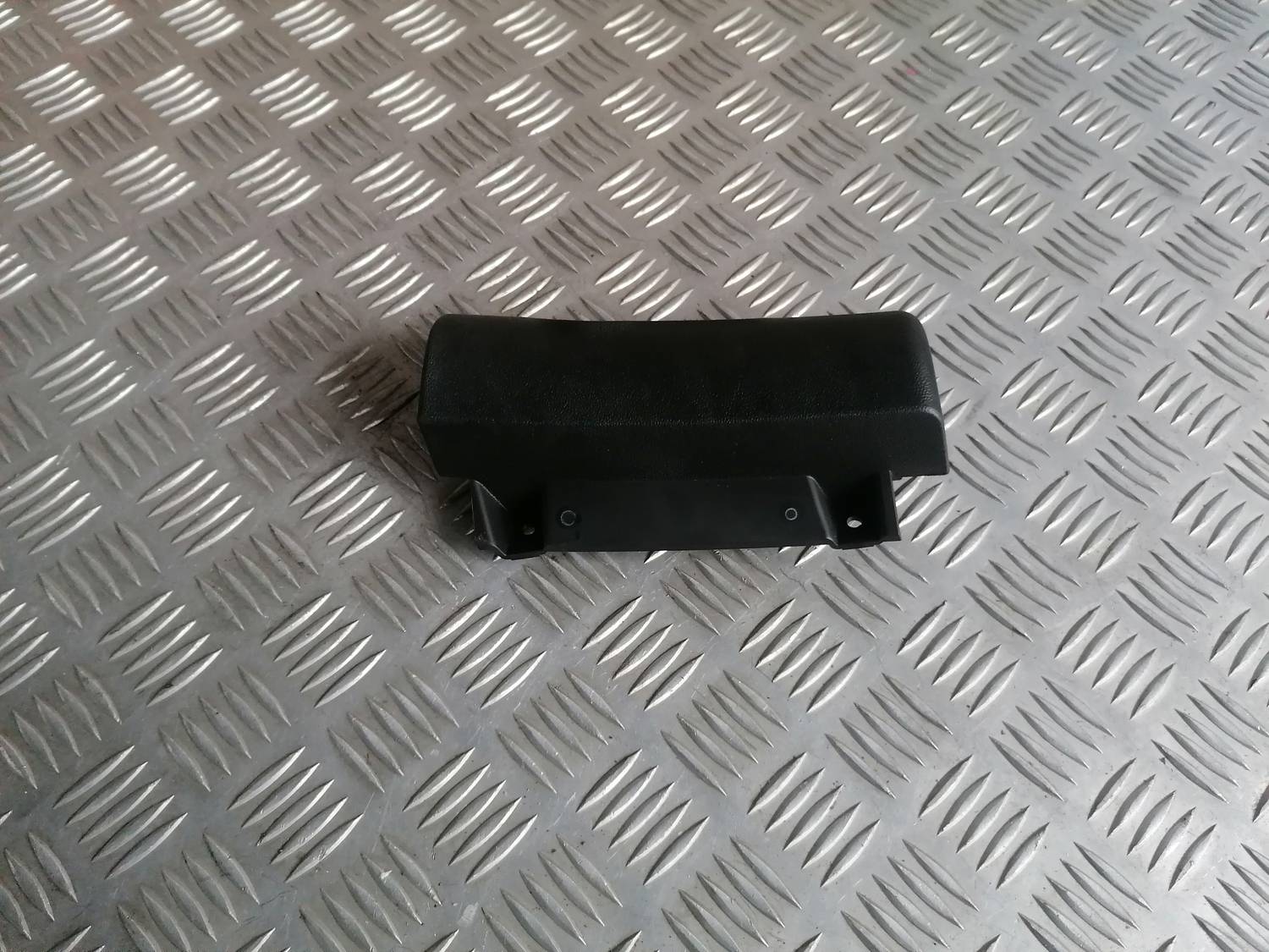 Mērinstrumentu paneļa dekoratīvā uzlika priekš OPEL INSIGNIA SPORTS TOURER 2013