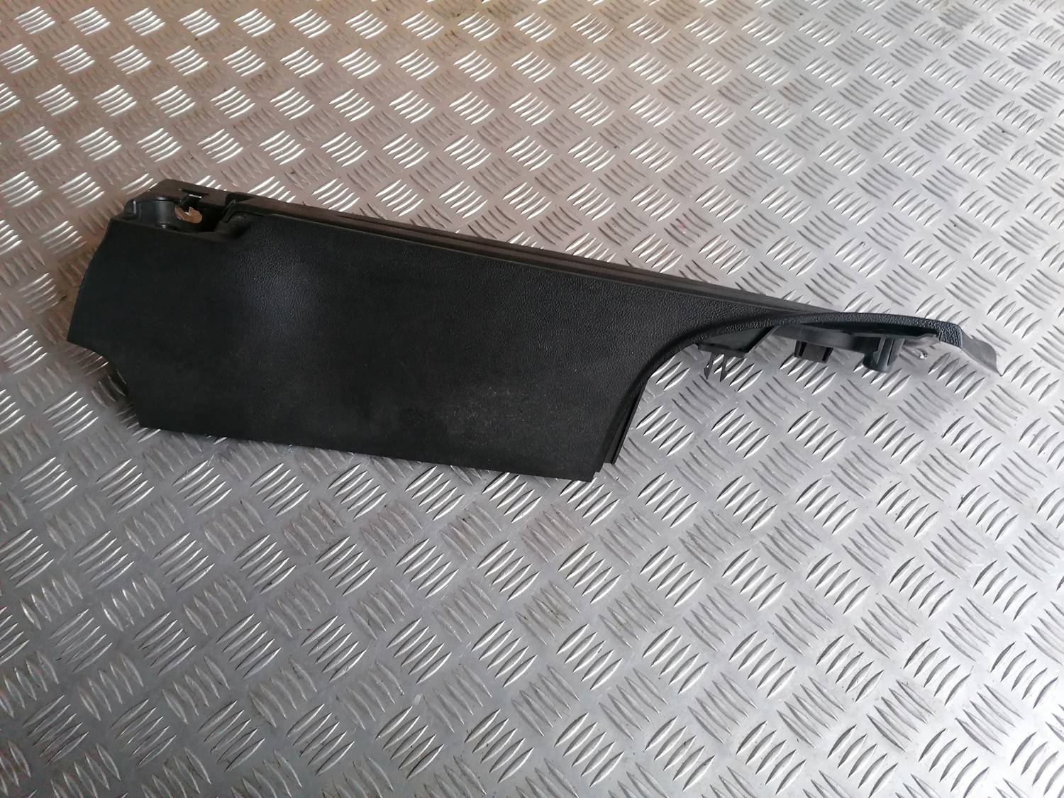 Bagāžnieka žalūziju sliedes priekš OPEL INSIGNIA SPORTS TOURER 2013