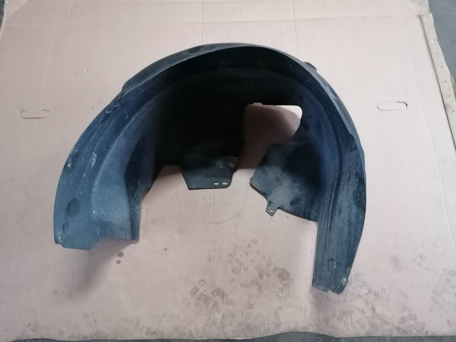 Aizmugurējais labais paspārns priekš OPEL INSIGNIA SPORTS TOURER 2013