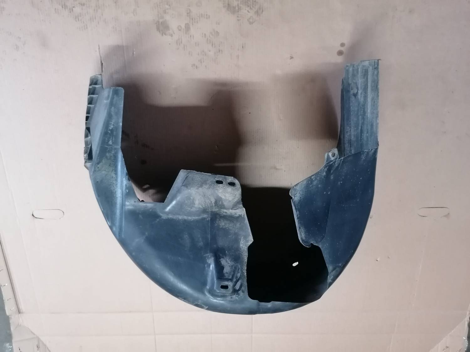 Aizmugurējais labais paspārns priekš OPEL INSIGNIA SPORTS TOURER 2013