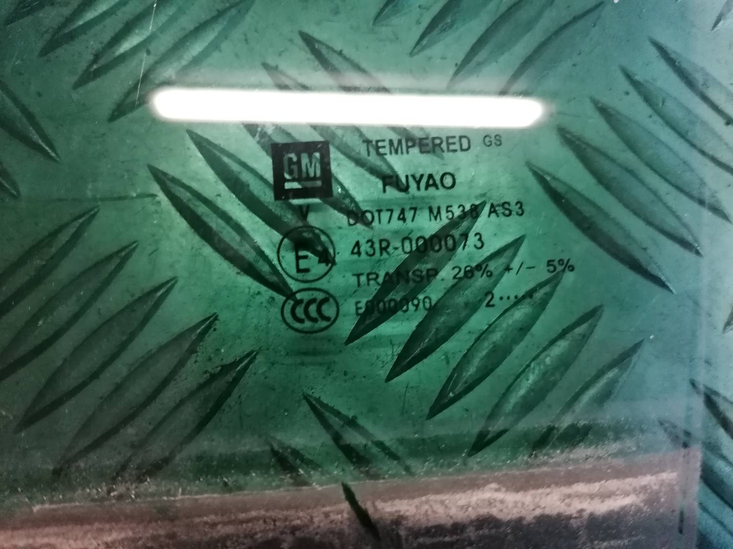 Aizmugurējo kreiso durvju stikls priekš OPEL INSIGNIA SPORTS TOURER 2013