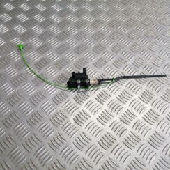 Degvielas tvertnes vāka slēdzene priekš BMW 318D E91 2008 TOURING