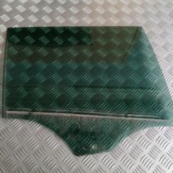 Aizmugurējo labo durvju stikls priekš BMW 318D E91 2008 TOURING