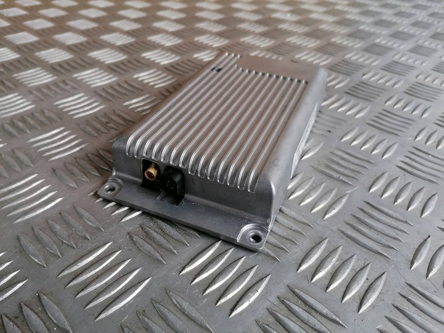 Tālruņa vadības bloks priekš BMW 318D E91 2008 TOURING