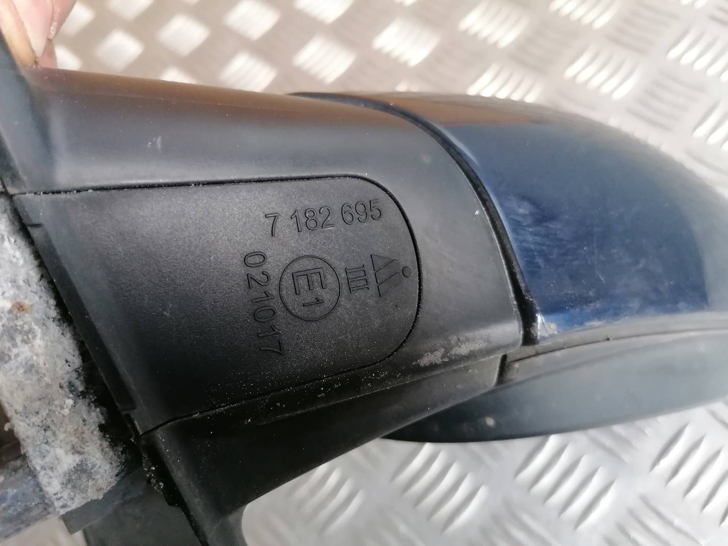 Ārējais spogulis, pa kreisi priekš BMW 318D E91 2008 TOURING