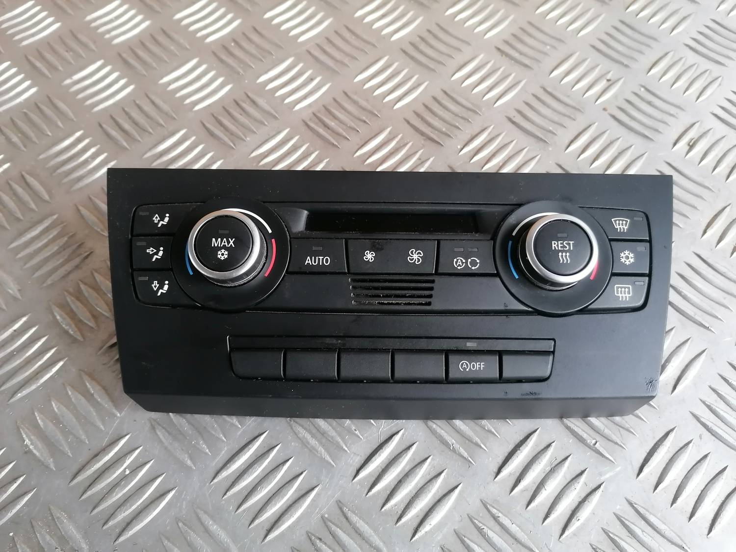 Klimata kontroles bloks priekš BMW 318D E91 2008 TOURING