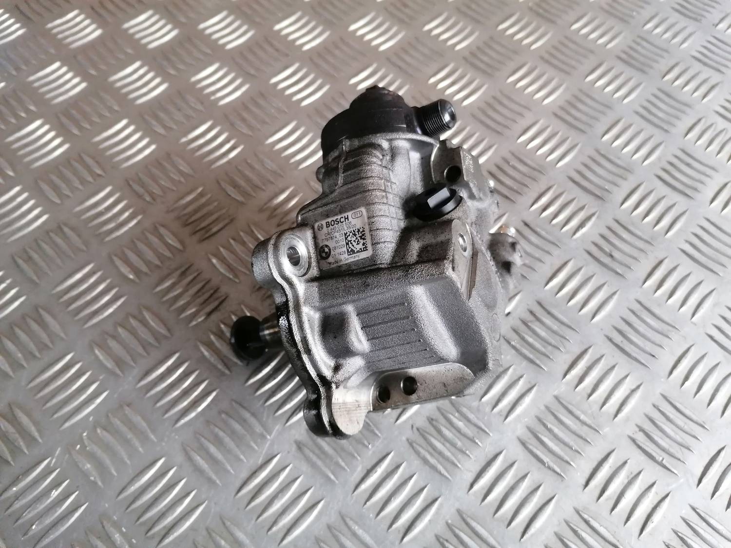 Augstspiediena degvielas sūknis priekš BMW 318D E91 2008 TOURING