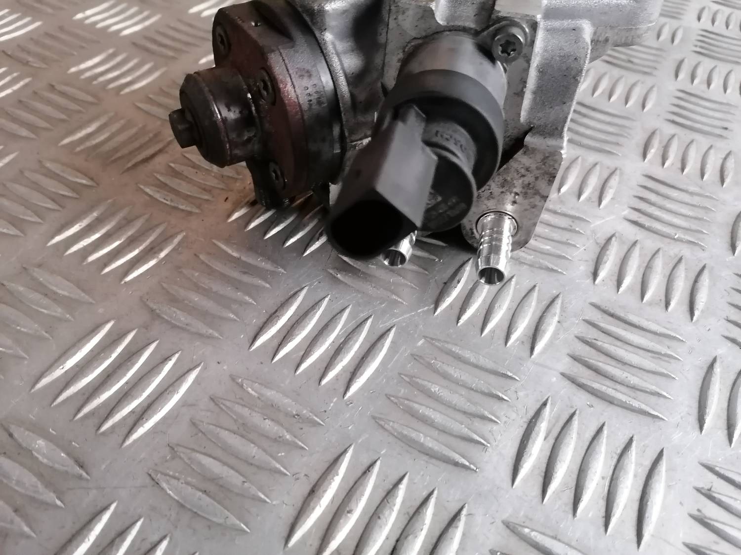 Augstspiediena degvielas sūknis priekš BMW 318D E91 2008 TOURING