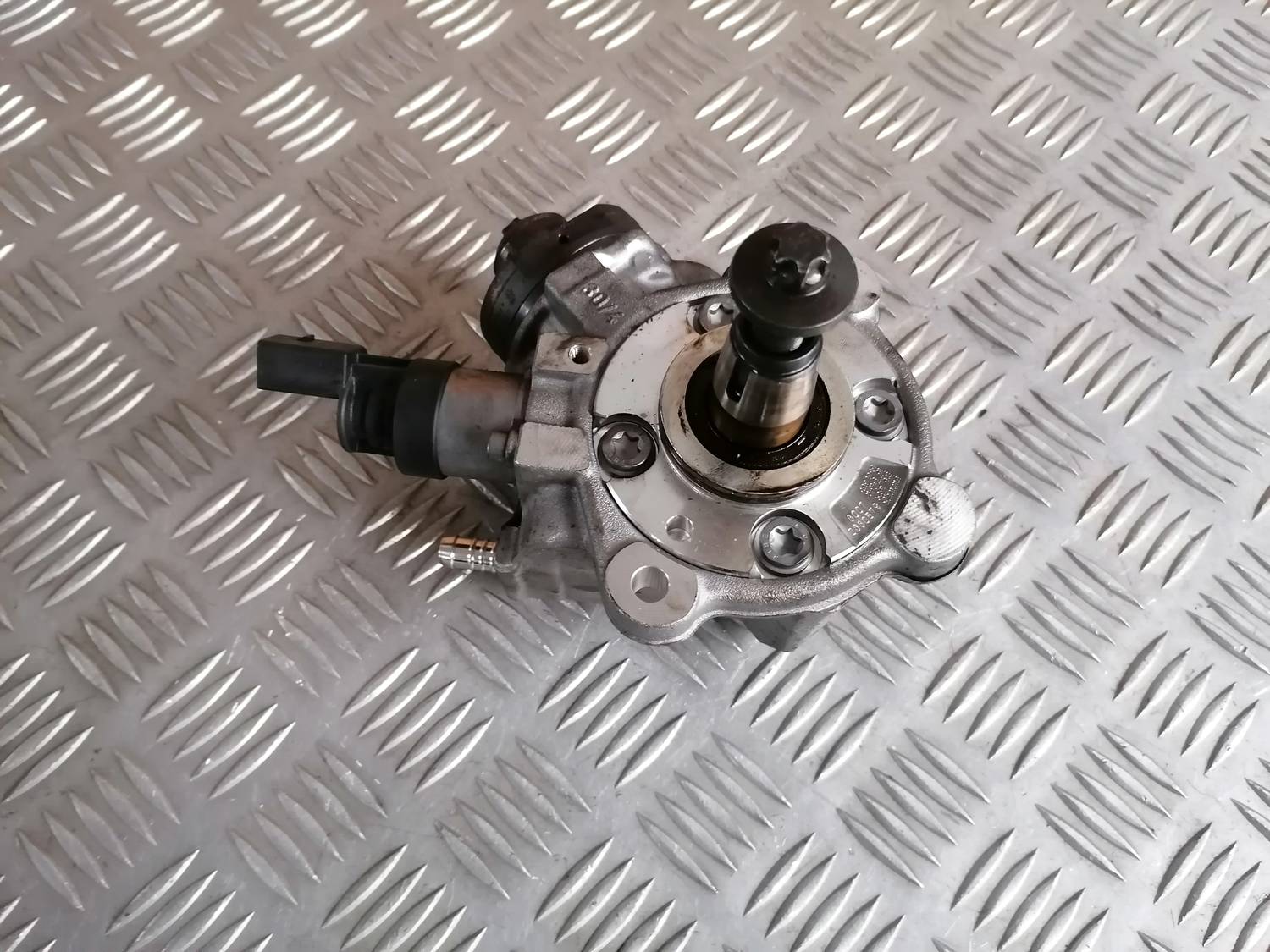 Augstspiediena degvielas sūknis priekš BMW 318D E91 2008 TOURING