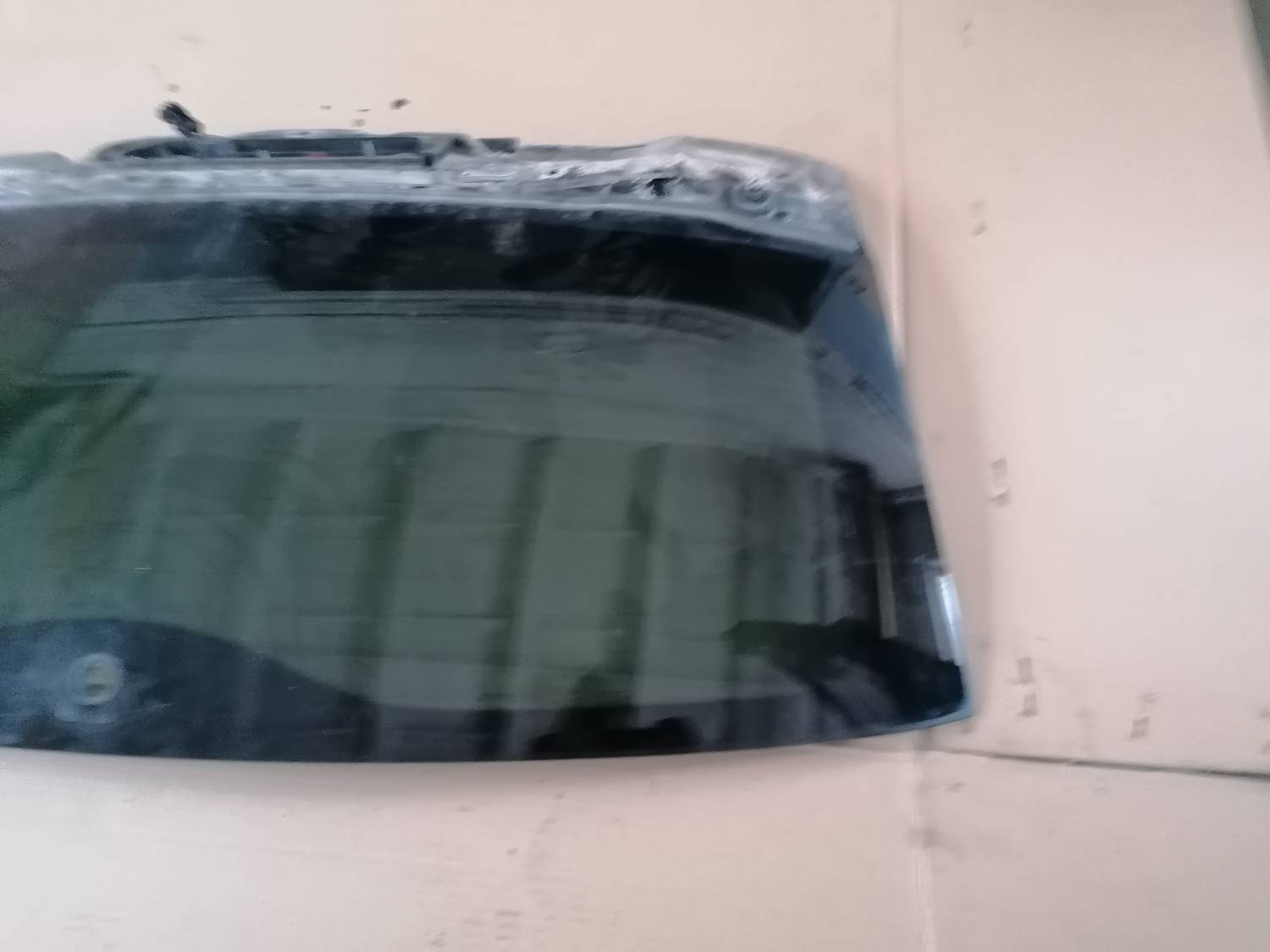 Aizmugures stikls priekš BMW 318D E91 2008 TOURING