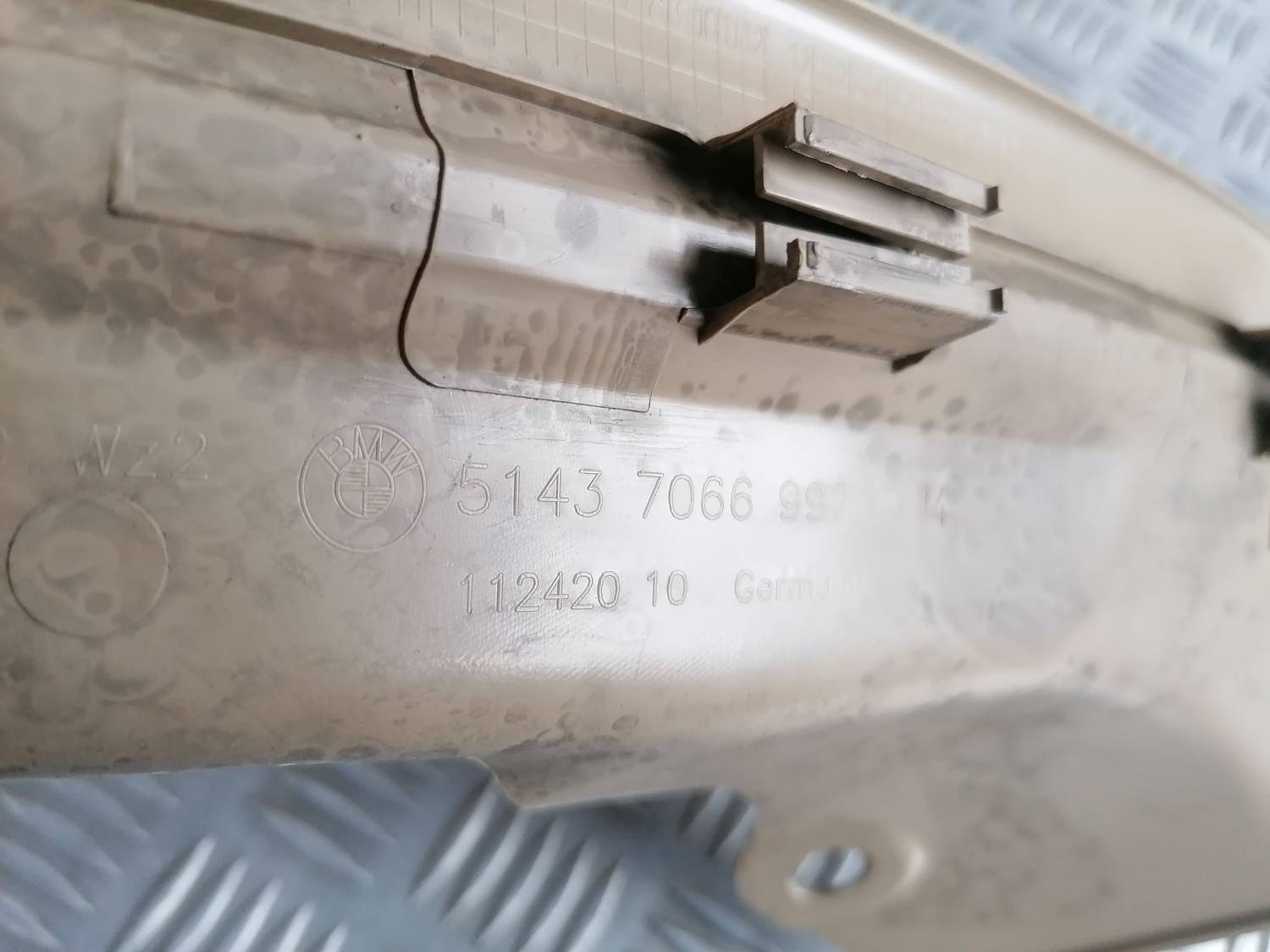 Sliekšņa aizmugurēja laba uzlika (salonā) priekš BMW 318D E91 2008 TOURING