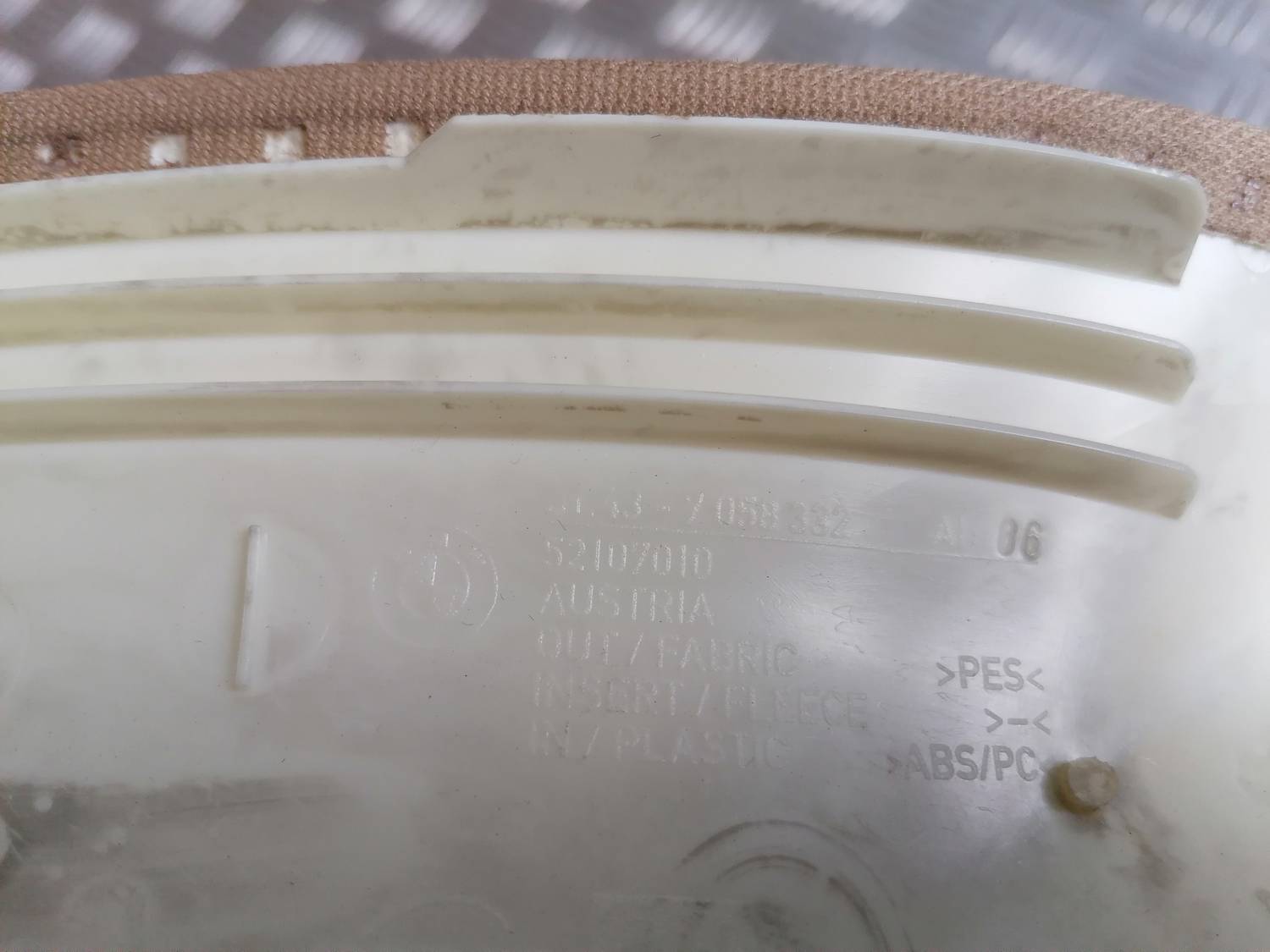 Priekšējas salona statnes apdare priekš BMW 318D E91 2008 TOURING 4 Priekšējas salona statnes apdare priekš BMW 318D E91 2008 TOURING