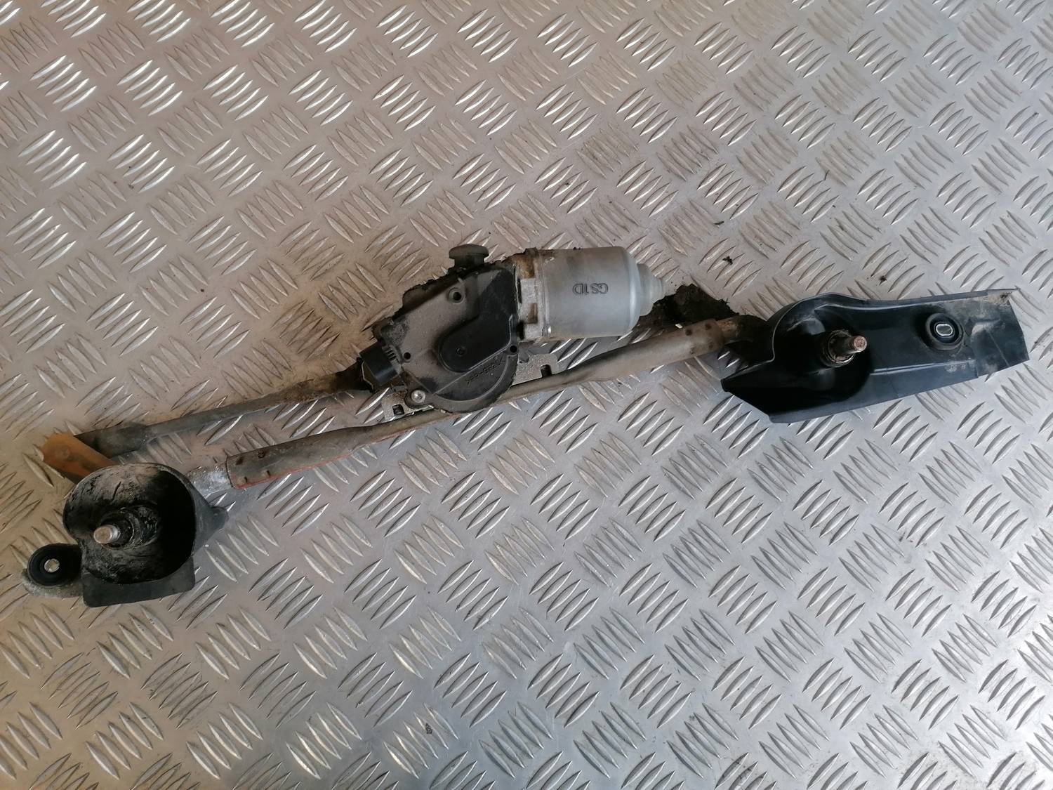 Vējstikla tīrīšanas mehānisms priekš MAZDA 6 2007 4 Vējstikla tīrīšanas mehānisms priekš MAZDA 6 2007