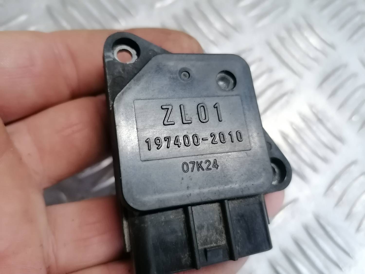 Gaisa plūsmas mērītājs priekš MAZDA 6 2007 5 Gaisa plūsmas mērītājs priekš MAZDA 6 2007