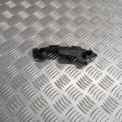 Priekšēja bufera kronšteins priekš MAZDA 6 2007