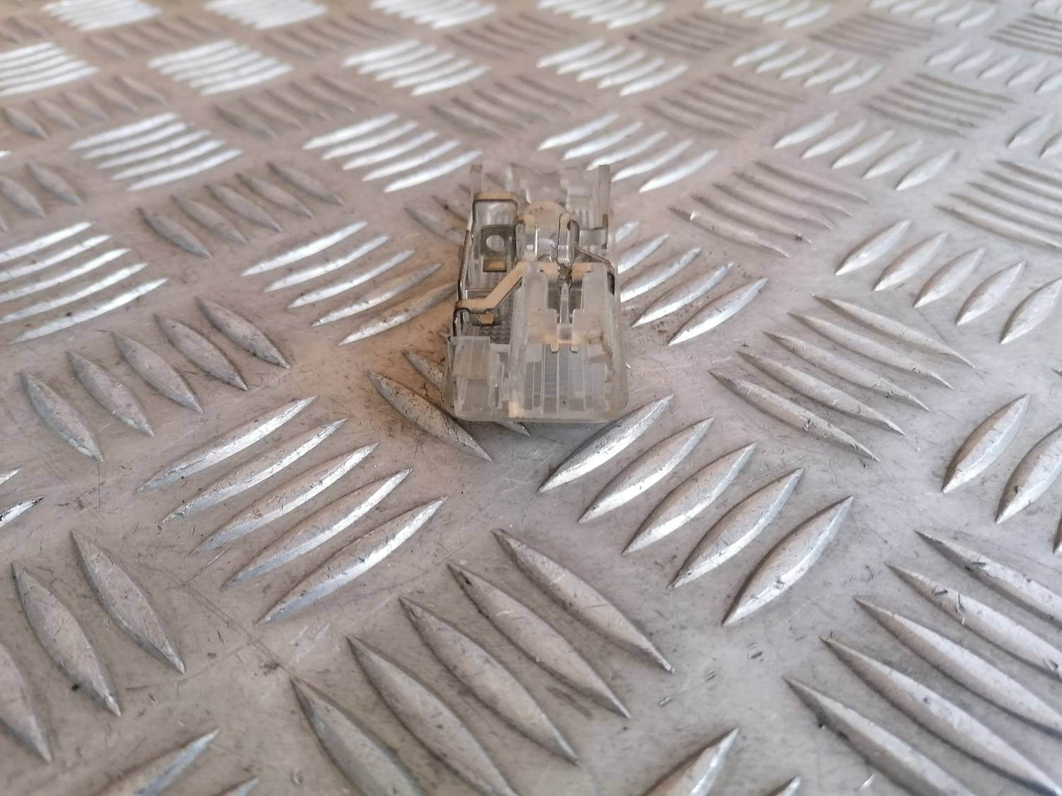 Apgaismojums bagažnieka nodalījuma priekš XSARA PICASSO 2003 4 Apgaismojums bagažnieka nodalījuma priekš XSARA PICASSO 2003