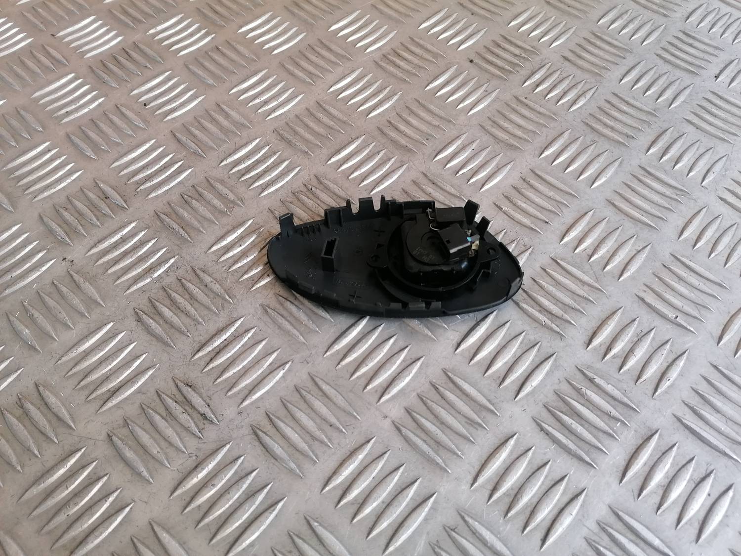 Mērinstrumentu paneļa skaļrunis priekš XSARA PICASSO 2003 3 Mērinstrumentu paneļa skaļrunis priekš XSARA PICASSO 2003