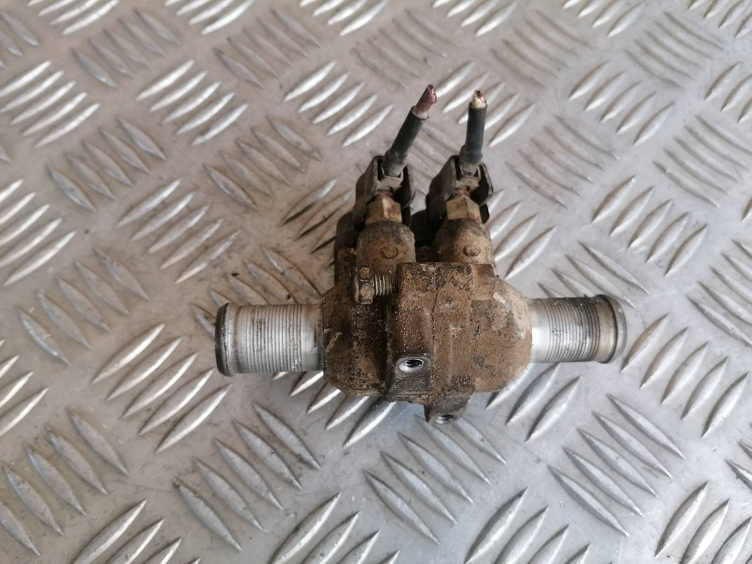 Dzesēšanas šķidruma sildīšanas bloks priekš XSARA PICASSO 2003 3 Dzesēšanas šķidruma sildīšanas bloks priekš XSARA PICASSO 2003