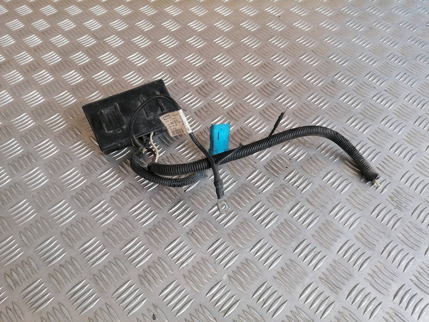 Kvēlsveču releja priekš XSARA PICASSO 2003