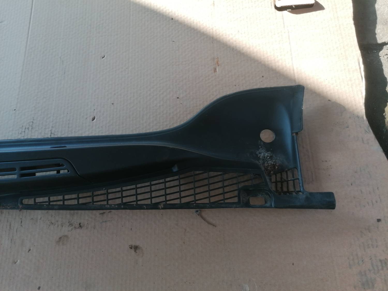 Vējstikla uzlikas (deflektora) režģis priekš XSARA PICASSO 2003 3 Vējstikla uzlikas (deflektora) režģis priekš XSARA PICASSO 2003