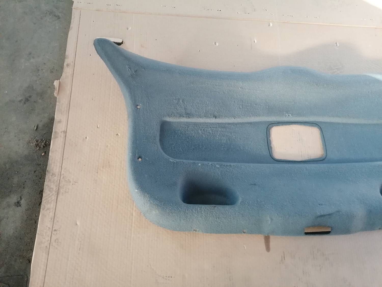 Bagāžnieka vāka liela apdare priekš XSARA PICASSO 2003