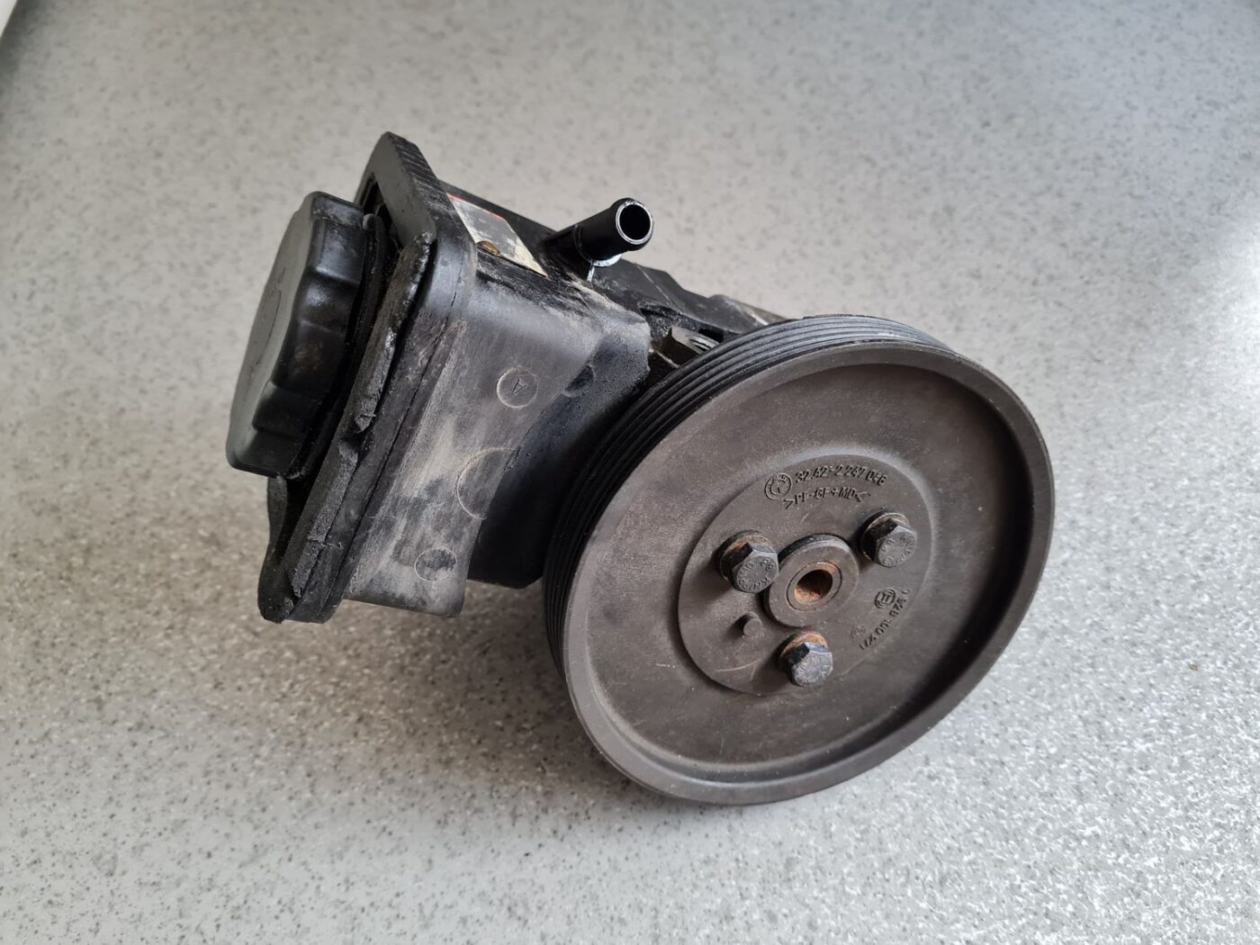 Hidrauliskais pastiprinātājs priekš BMW 318D E46 2002 SEDAN 2 Hidrauliskais pastiprinātājs priekš BMW 318D E46 2002 SEDAN