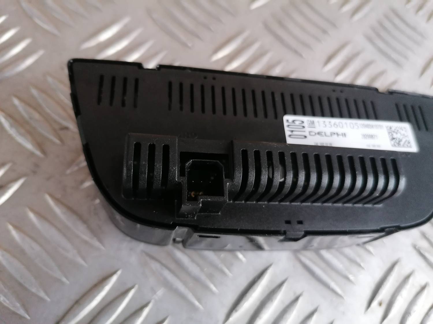 Klimata kontroles bloks priekš OPEL ASTRA J 2012 4 Klimata kontroles bloks priekš OPEL ASTRA J 2012