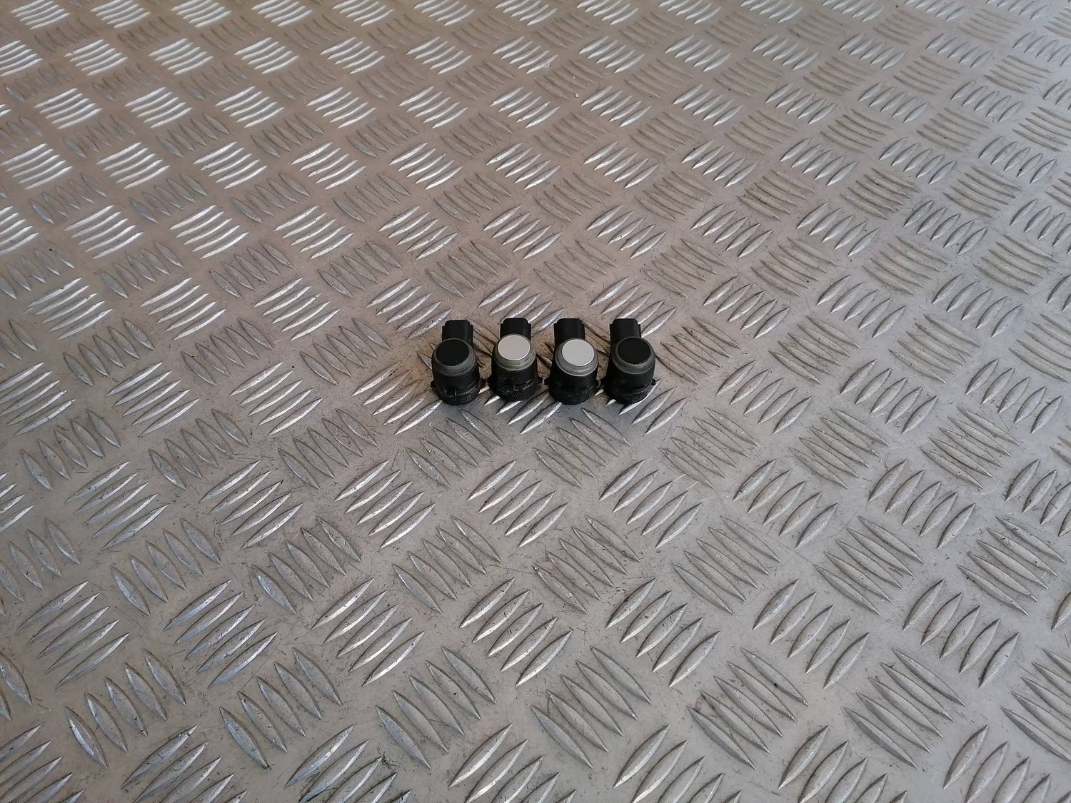 Parkošanās devējs priekš OPEL ASTRA J 2012 1 Parkošanās devējs priekš OPEL ASTRA J 2012