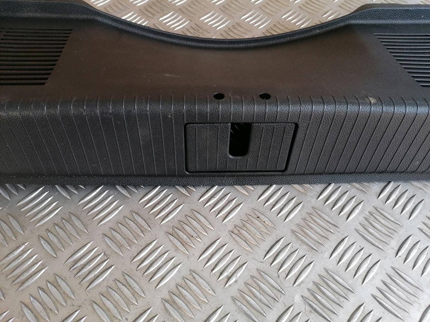 Bagažnieka nodalījuma sliekšņa uzlika priekš OPEL ASTRA J 2012 5 Bagažnieka nodalījuma sliekšņa uzlika priekš OPEL ASTRA J 2012