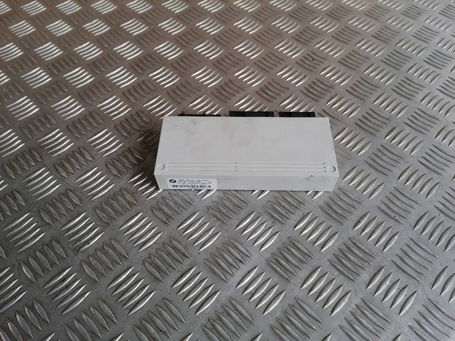 Komforta vadības bloks priekš BMW 318D E46 2002 SEDAN 1 Komforta vadības bloks priekš BMW 318D E46 2002 SEDAN