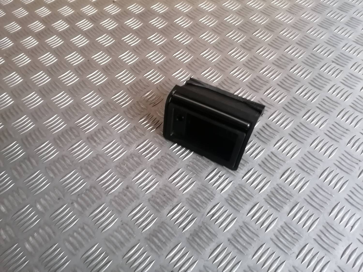 Pelnu trauks priekš BMW 318D E46 2002 SEDAN 1 Pelnu trauks priekš BMW 318D E46 2002 SEDAN