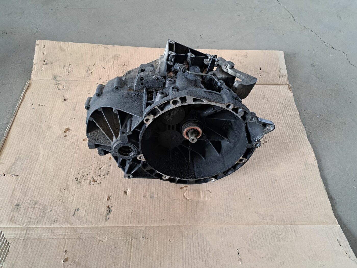 Mehāniska pārnesumkārba priekš VOLVO V70 2009