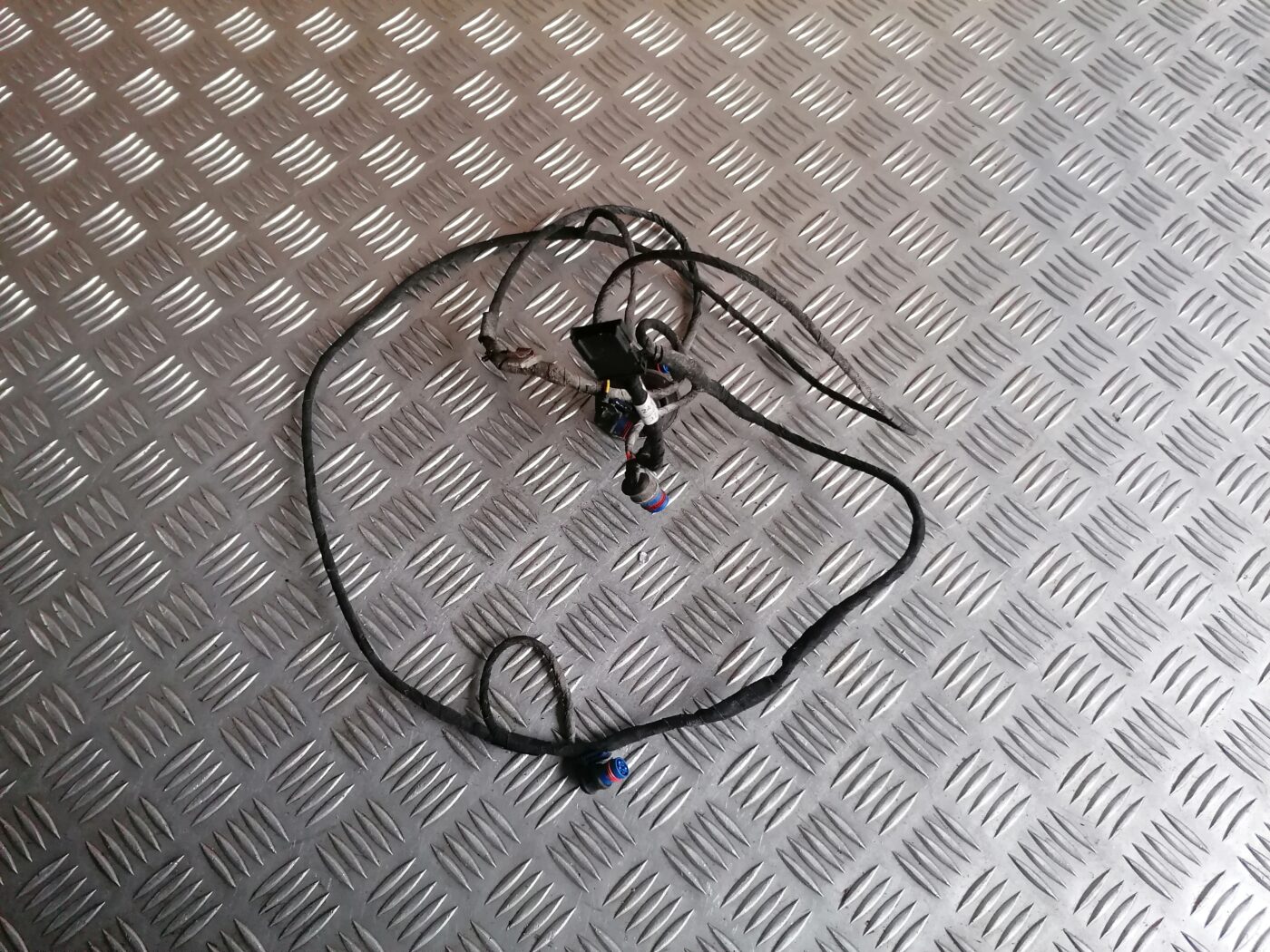 Pārkošanas devēju vads priekš MERCEDES BENZ ML280 2008 OBSIDIAN BLACK 1 Pārkošanas devēju vads priekš MERCEDES BENZ ML280 2008 OBSIDIAN BLACK