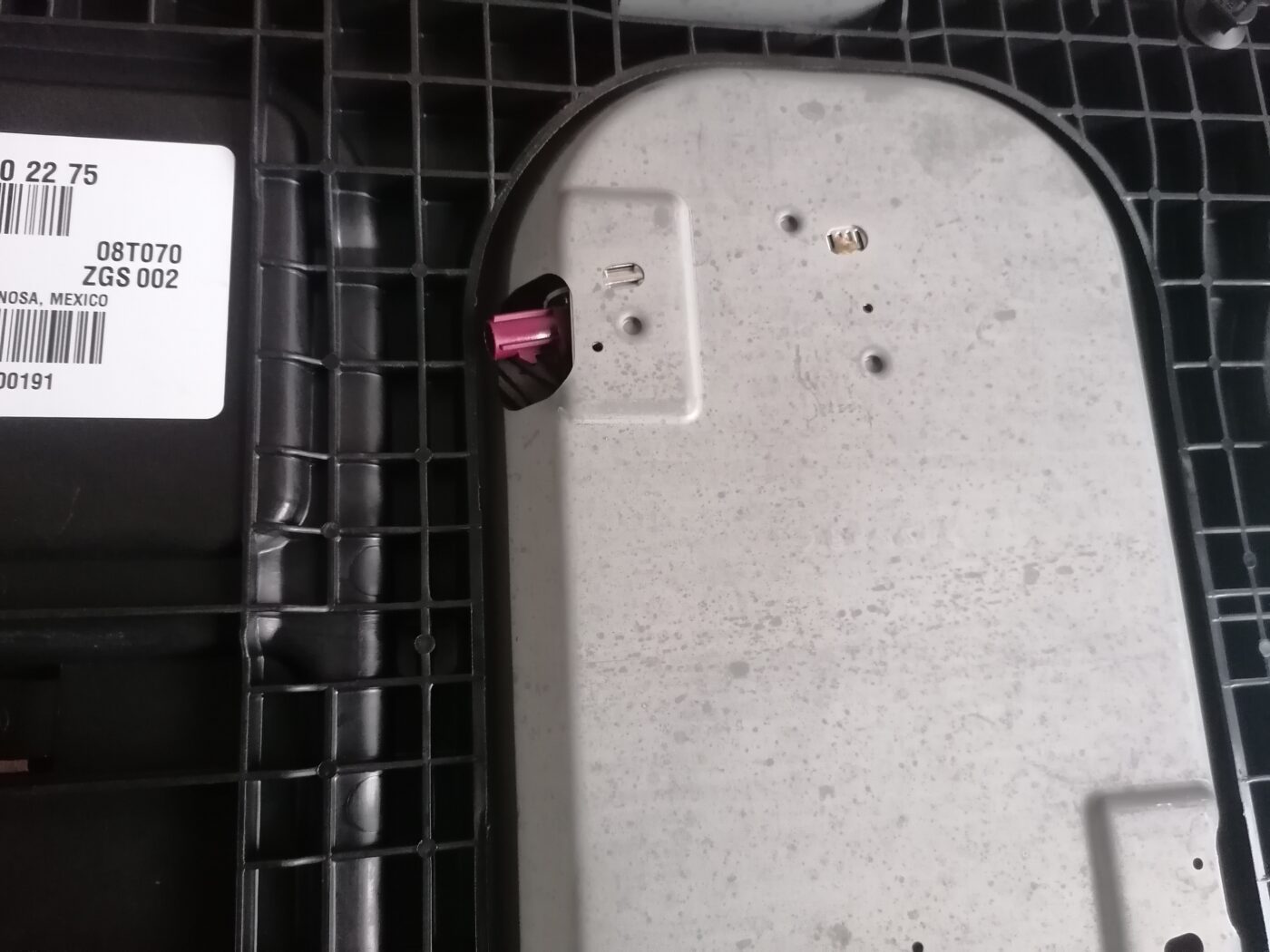 Antenas pastiprinātāja bloks priekš MERCEDES BENZ ML280 2008 OBSIDIAN BLACK