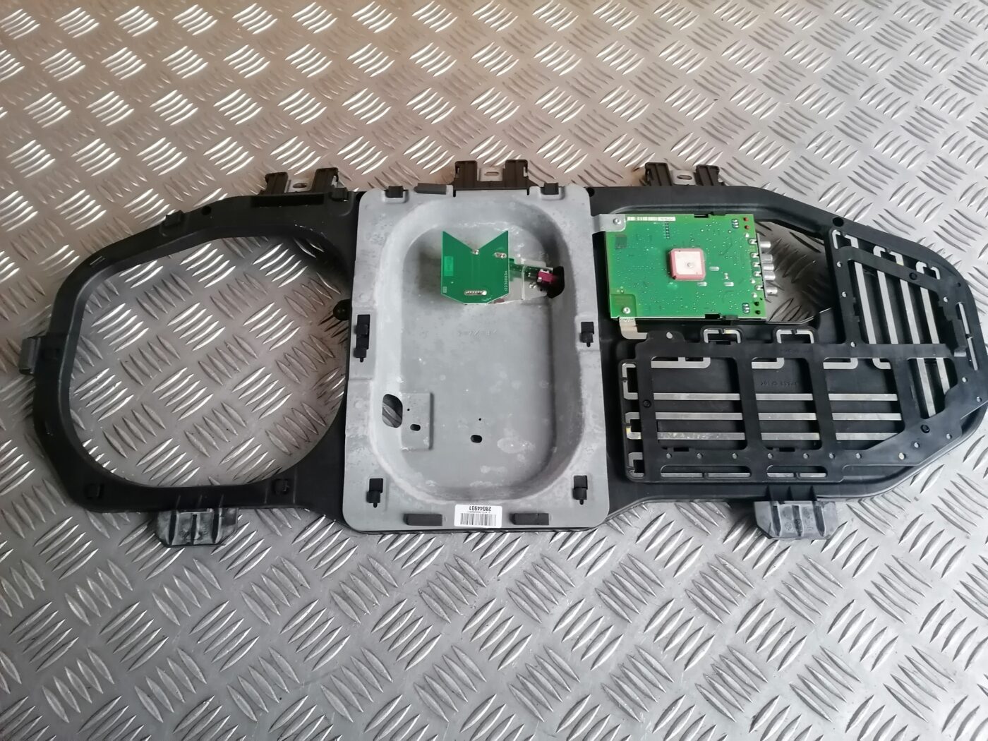 Antenas pastiprinātāja bloks priekš MERCEDES BENZ ML280 2008 OBSIDIAN BLACK