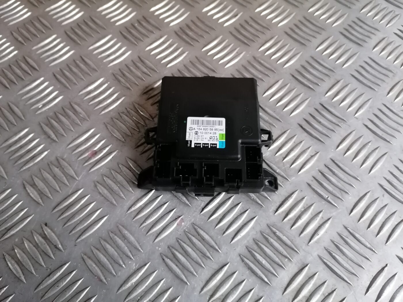 Priekšējo labo durvju vadības bloks priekš MERCEDES BENZ ML280 2008 OBSIDIAN BLACK