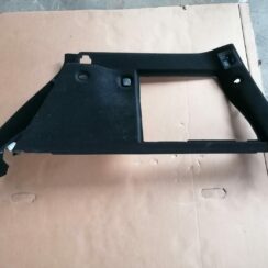 Bagāžnieka nodalījuma sānu apdare priekš MERCEDES BENZ ML280 2008 OBSIDIAN BLACK