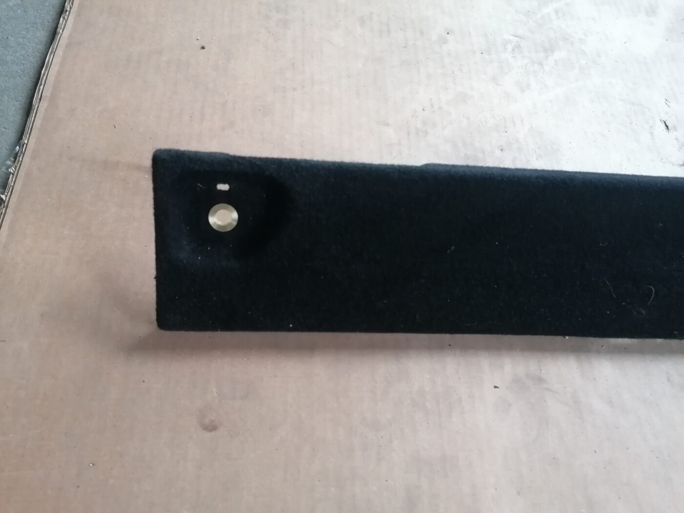 Bagāžnieka grīdas daļa priekš MERCEDES BENZ ML280 2008 OBSIDIAN BLACK 2 Bagāžnieka grīdas daļa priekš MERCEDES BENZ ML280 2008 OBSIDIAN BLACK