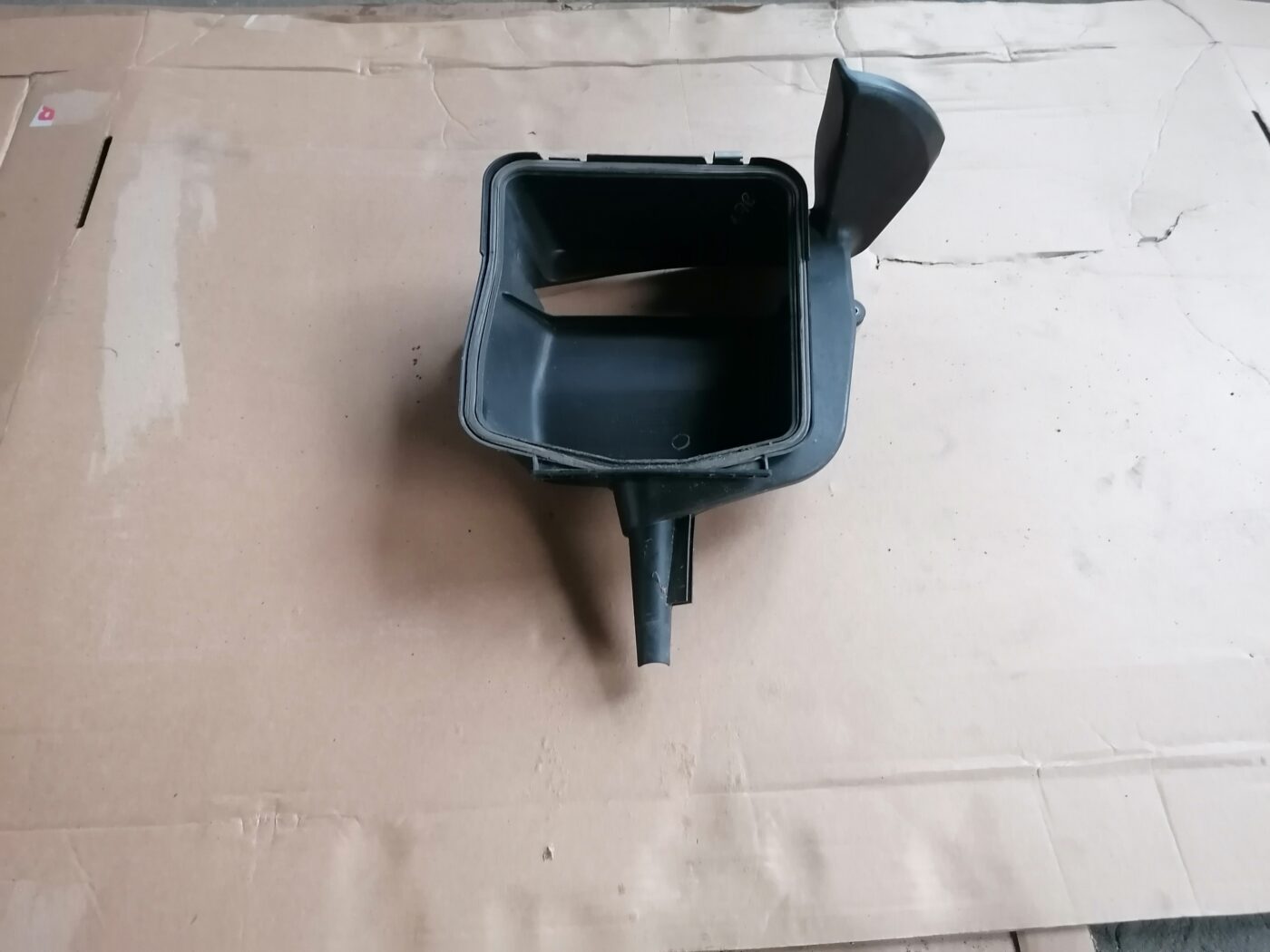 Salona gaisa vads priekš MERCEDES BENZ ML280 2008 OBSIDIAN BLACK 1 Salona gaisa vads priekš MERCEDES BENZ ML280 2008 OBSIDIAN BLACK