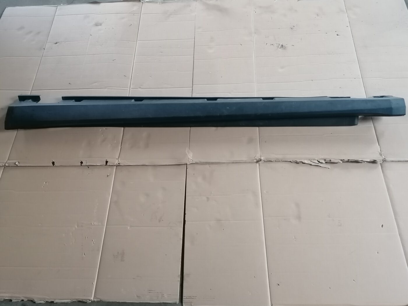 Ārēja sliekšņa kreisa uzlika priekš MERCEDES BENZ ML280 2008 OBSIDIAN BLACK