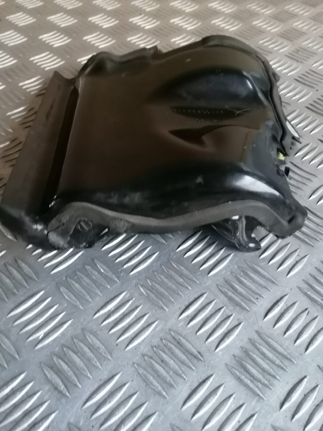 Pārsega trokšņa izolācija priekš MERCEDES BENZ ML280 2008 OBSIDIAN BLACK 2 Pārsega trokšņa izolācija priekš MERCEDES BENZ ML280 2008 OBSIDIAN BLACK