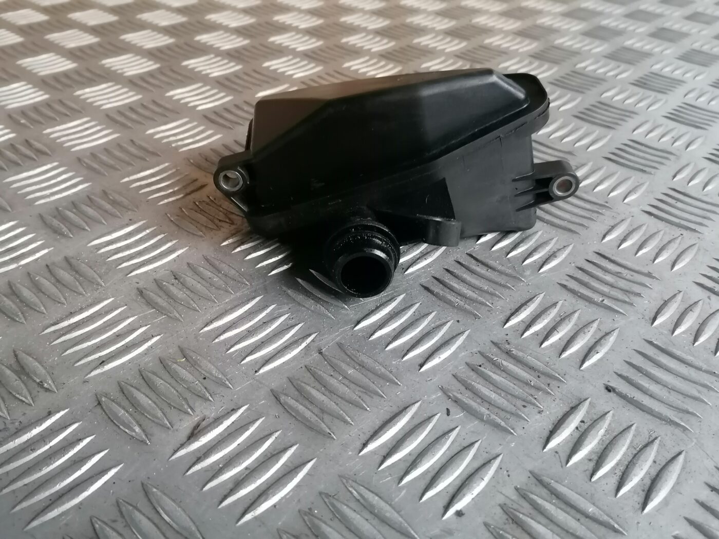 Trokšņa slāpetājs priekš MERCEDES BENZ ML280 2008 OBSIDIAN BLACK