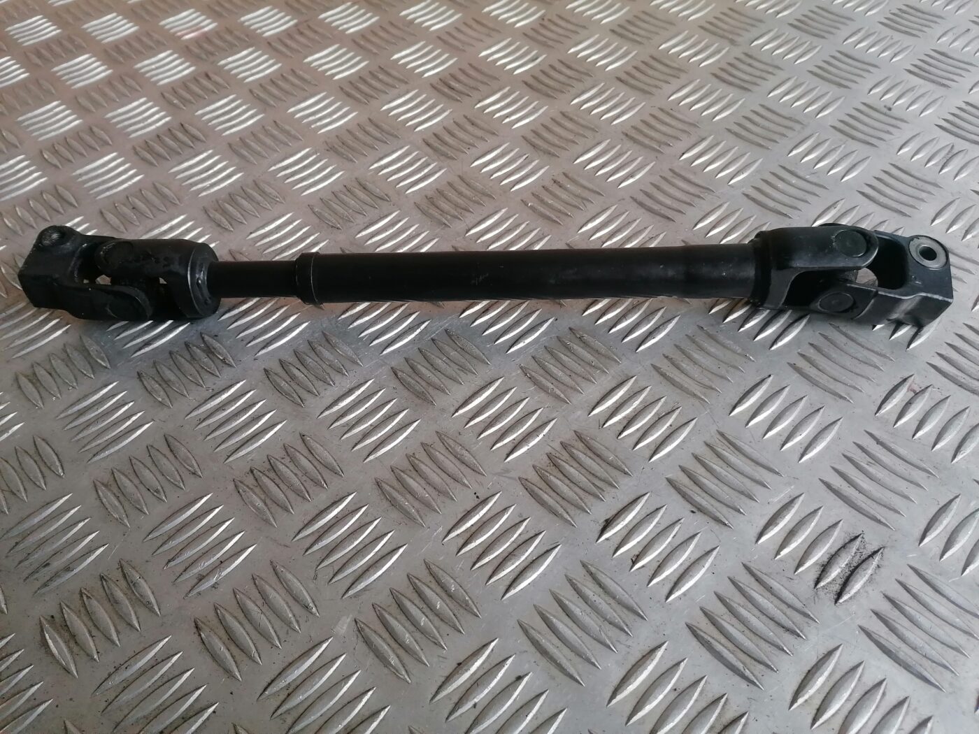 Stūres statnes kardāns priekš MERCEDES BENZ ML280 2008 OBSIDIAN BLACK