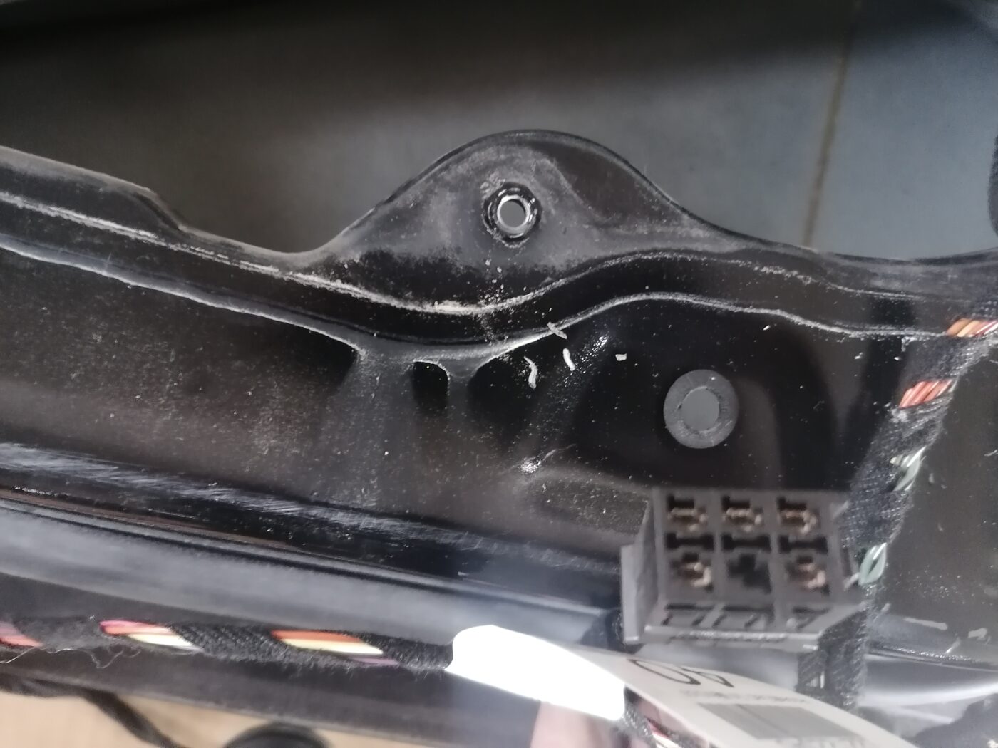 Aizmugurējās kreisās durvis priekš MERCEDES BENZ ML280 2008 OBSIDIAN BLACK 16 Aizmugurējās kreisās durvis priekš MERCEDES BENZ ML280 2008 OBSIDIAN BLACK