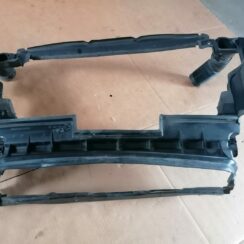 Ieplūdes gaisa deflektors/Difuzors priekš MERCEDES BENZ ML280 2008 OBSIDIAN BLACK