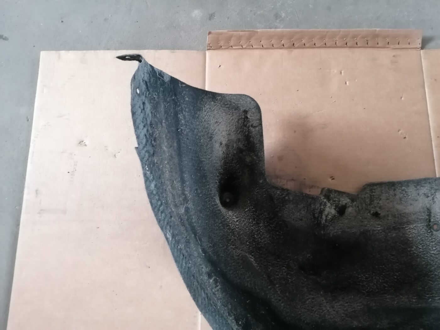 Aizmugurējais kreisais paspārns priekš MERCEDES BENZ ML280 2008 OBSIDIAN BLACK