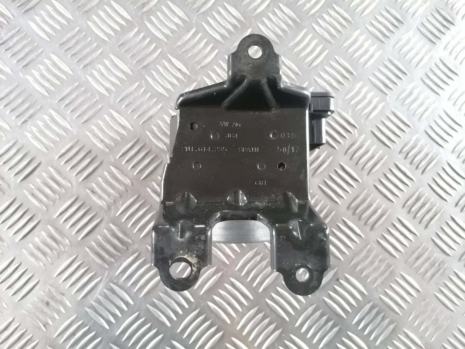 ABS bloks priekš VW CRAFTER 2018 4 ABS bloks priekš VW CRAFTER 2018