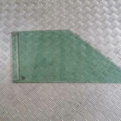 Priekšējais sānu stikls, pa kreisi priekš VW CRAFTER 2018