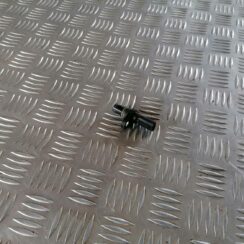 Sadales vārpstas devējs priekš VW CRAFTER 2018